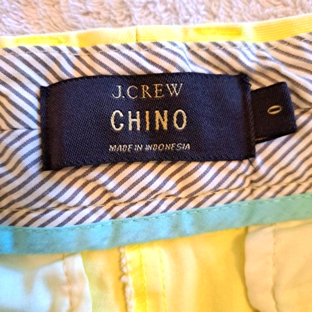 J. Crew Yellow Chino Shorts Size 0 - Picture 3 of 5